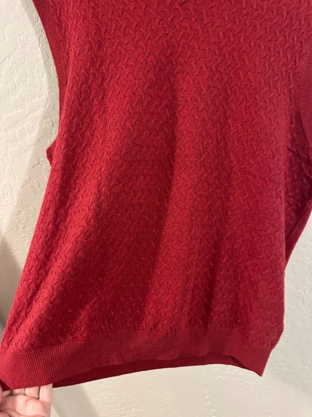 Cullen Silk & Cashmere Red Cable Knit Fisherman Style V Neck Sweater Vest - Picture 2 of 7